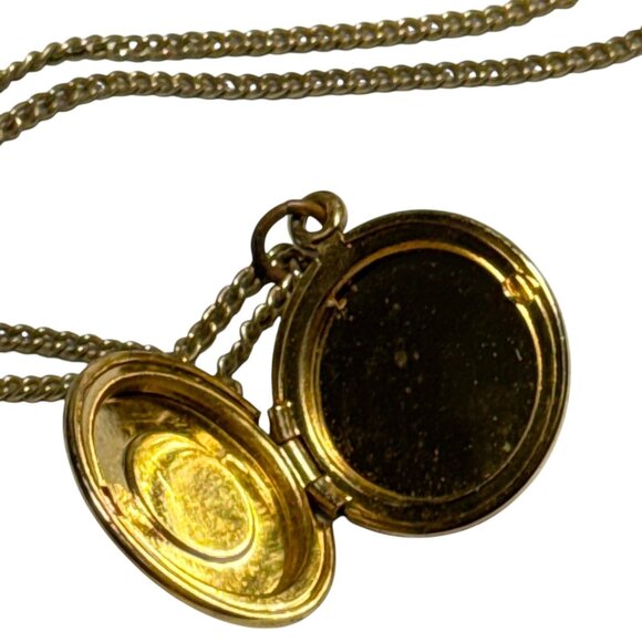 Vintage Gold Tone Round Locket Pendant Necklace Enamel Peacock Design - Picture 6 of 7